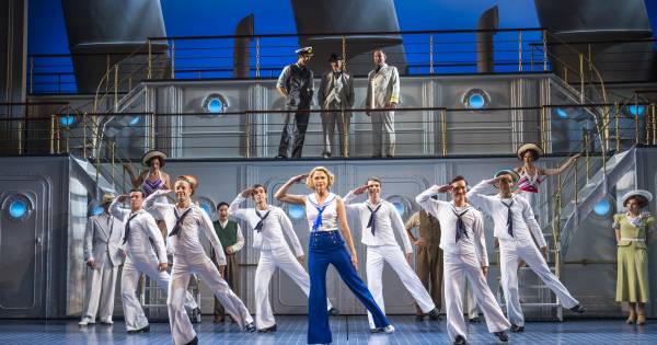 This Christmas Anything Goes Live Theatre is Back Theatre